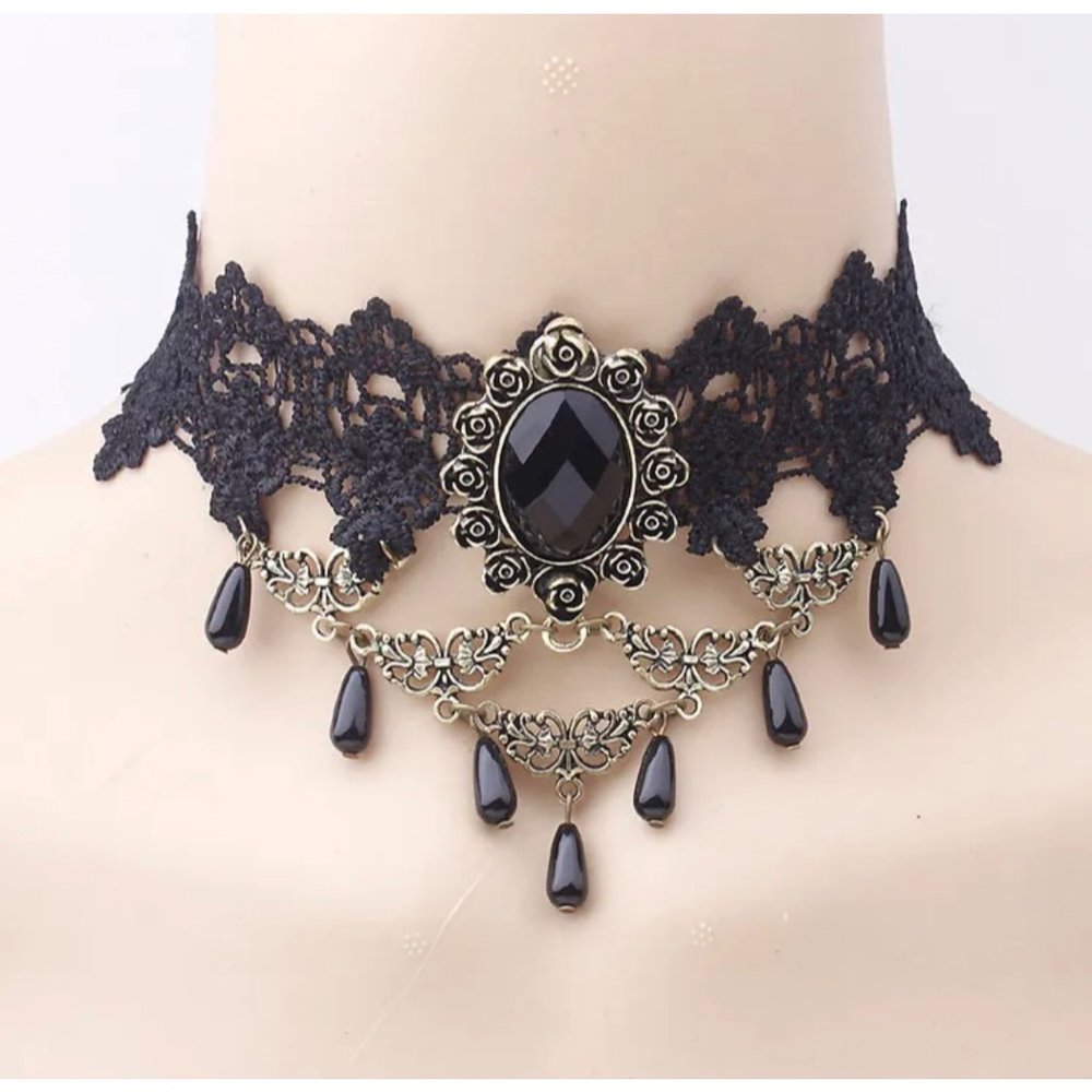 black retro layered dangle lace pendant choker - Picture 2 of 4